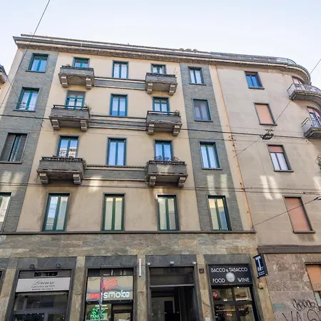 Apartment Magenta 45 Fashion And Movida In The Heart Of Downtown